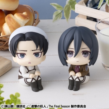 Attack on Titan - Levi (Cleaning up Ver.) & Mikasa Ackerman (with gift) - Look Up 2-Pack