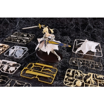 Fate/Stay Night - Saber Lily (Reincarnation, Distant Avalon Ver.) - Plamatea