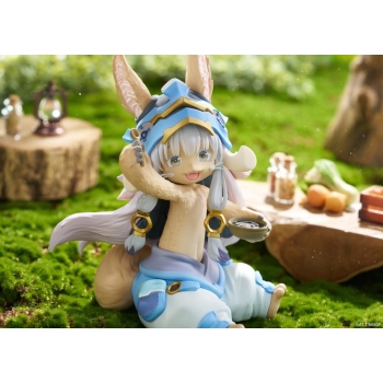 Made in Abyss - Nanachi (Mealtime Ver.) - Desktop Cute